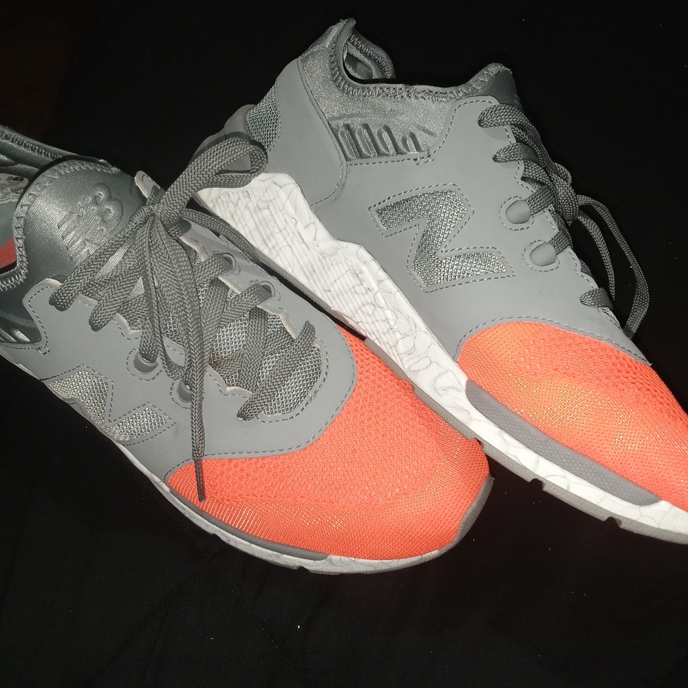 New Balance Grey & Coral Athletic Sneakers